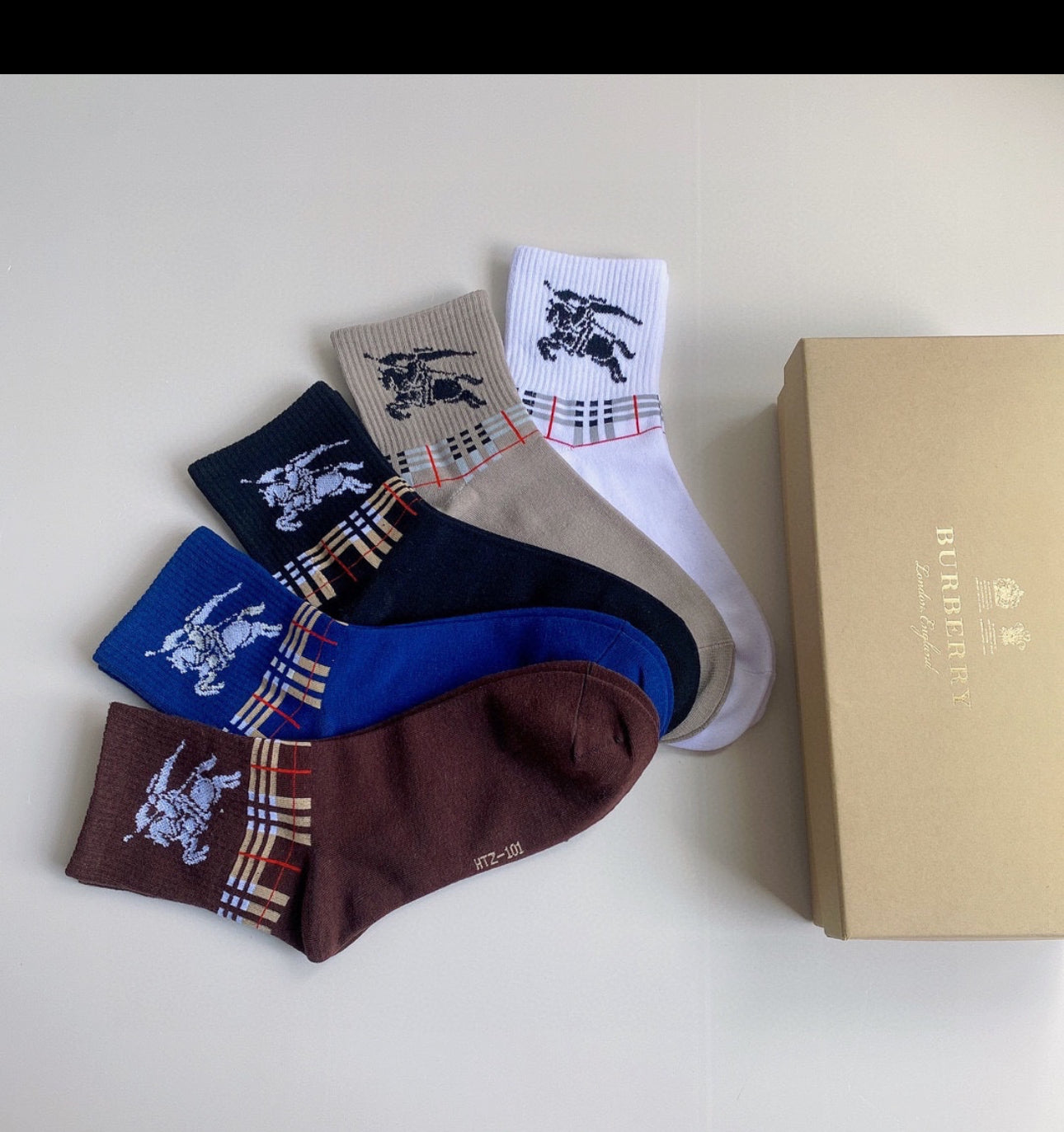 FASHION SOCKS