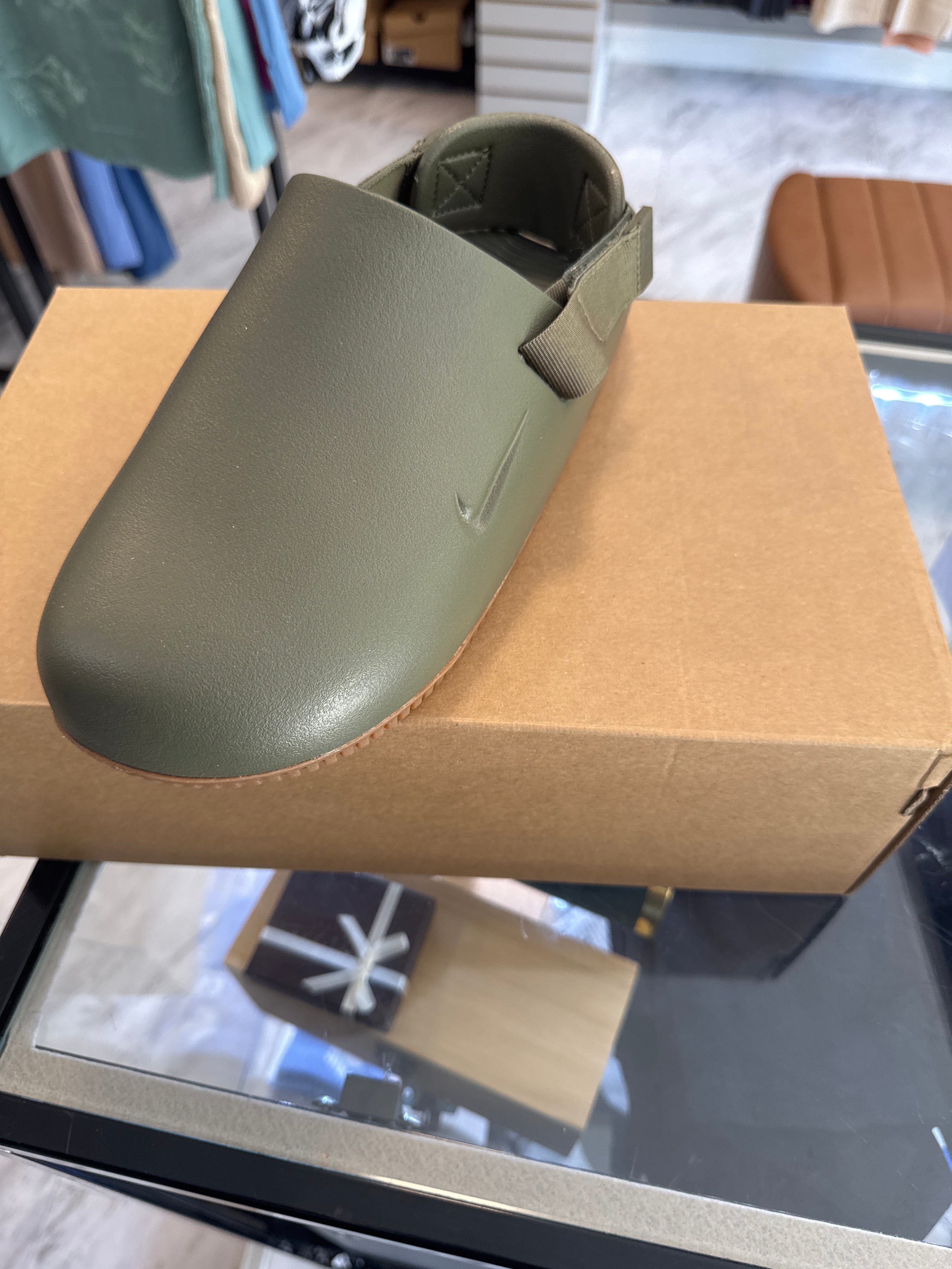 NIKE CALM MULE OLIVE – zeus gold and diamondllc